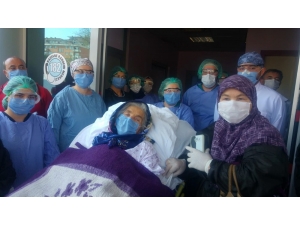 92 Yaşında Korona Virüsü Yenen Nine Hayatını Kaybetti