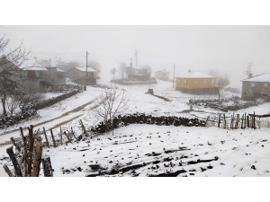 Doğu’da Yağmur Ve Kar