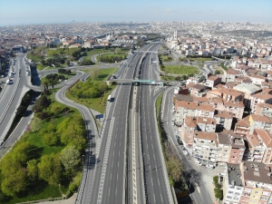 İstanbul’da Kısıtlamanın 3’üncü Gününde Yollar Boş Kaldı