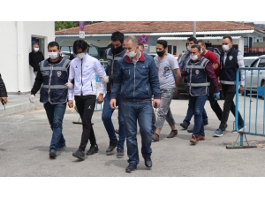 Silahlı Soygunda 2 Tutuklama