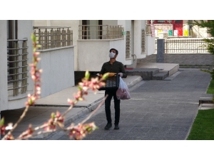 Fırınlardan Kapı Kapı Ekmek Hizmeti