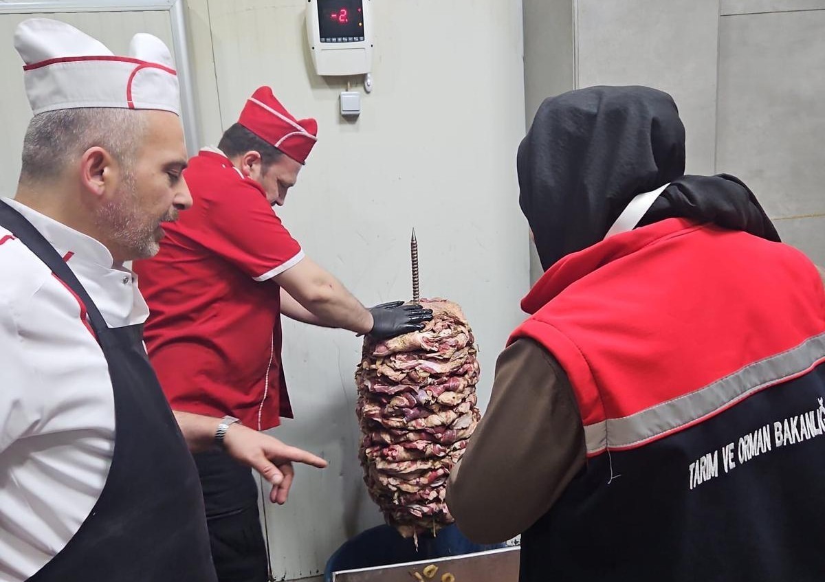 erzurum-da-gida-denetimleri-hiz-kesmiyor-1-haftada-249-isletme-denetlendi