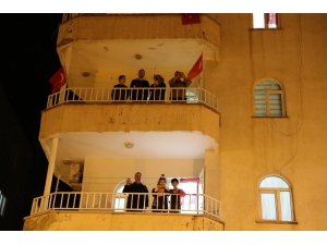 Büyükşehir Belediyesinden Evde Kalan Vatandaşa 3 Dilde İlahi Dinletisi