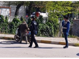 Erdek’te Sokağa Çıkan 13 Kişiye Para Cezası