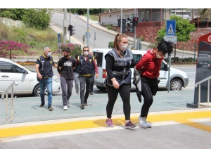 Çaldıkları Lüks Motosikletleri Parçalara Ayıran 3 Şüpheli Tutuklandı