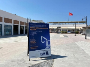 Kuşadası’nda ’Balıkçılar Meydanı" Tamamlanıyor