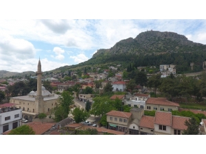 7 Asırlık Tarihi Kent Havadan Görüntülendi