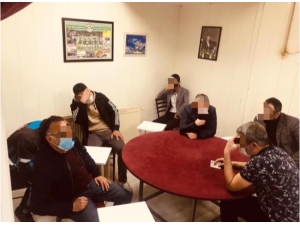 İş Yerinde Maskesiz Oyun Oynayan 15 Kişiye Para Cezası