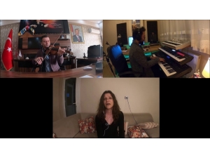 Iğdırlı Öğretmenler ‘Al Elması’ Türküsüyle Moral Verdi