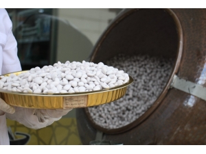 Elazığ’ın "Beyaz Altını" Badem Şekerinde Ramazan Bereketi