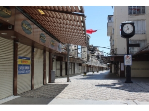 Gaziantep’in Dolup Taşan Çarşıları Boş Kaldı