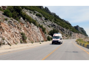 Menteşe’de Motosikletli Polis Kaza Yaptı