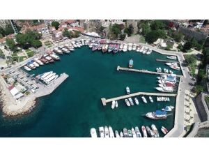 Salgın Turistik Gezi Teknelerini De Etkiledi