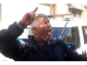 Sokağa Çıkma Kısıtlamasında Akrabasını Bıçakladı