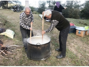 Yarım Asırlık Gelenek Korana Virüsüne Takıldı