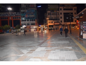 Malatya’da 4 Günlük Kısıtlama Sonrası Sokaklar Hareketlendi