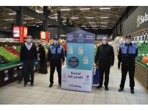 Kartal’da İhtiyaç Sahipleri İçin Askıda Yiyecek Uygulaması Başladı