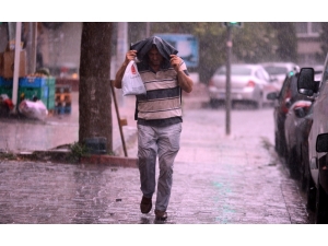 Doğu Karadeniz Hafif Sağanak Yağışlı Geçecek