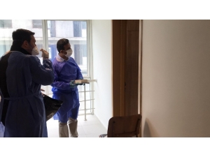 İl Müftülüğü’nden Gözetim Altında Tutulan Vatandaşlara Kur’an-ı Kerim Hediye Verildi