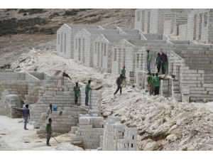 Suriye’de 2 Bin 816 Briket Ev Daha Tamamlandı