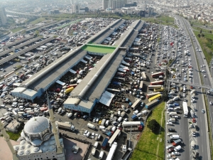 Bayrampaşa Sebze Ve Meyve Halindeki Yoğunluk Havadan Görüntülendi