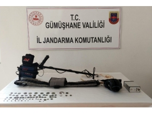 Gümüşhane’de Jandarma Ekipleri 70 Adet Sikke Ele Geçirdi