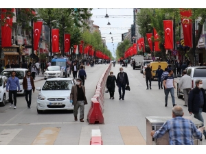 Kısıtlama Kalktı Yoğunluk Başladı