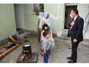 Başkan Beyoğlu, İhtiyaç Sahiplerine Yardım Ulaştırdı