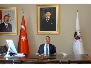 Korona Virüsü Yenen Vali, Video İle Süreci Anlattı