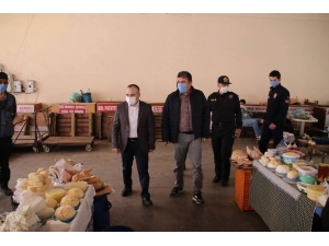 Başkan Allar Ve Kaymakam Ünsal Pazar Yerlerini İnceledi