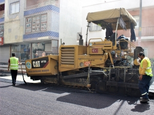 Araç Yoğunluğu Azaldı, İşlek Caddeler Asfaltlandı