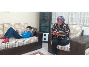 “Ardahan Okuyor Projesi” Evlerde Devam Ediyor