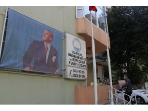 Kartal Esnaf Odalarına Belediyeden Maske Temini