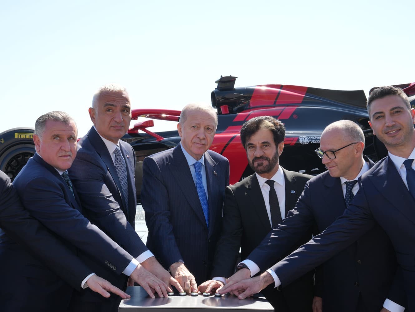 bakan-ersoy-mujdeyi-verdi-istanbul-park-2031-e-kadar-f1-takviminde