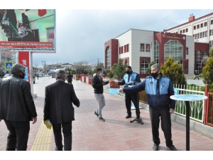 Erciş Belediyesinden Korona Virüsüne Karşı Bilgilendirme Çalışması