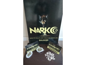 Araç İle Uyuşturucu Getiren 2 Kişiye Operasyon