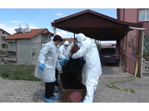 Yalnız Yaşayan Yaşlı Kadın Evinde Ölü Bulundu