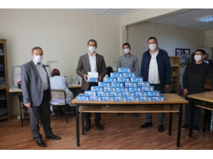 Aşkale’de 15 Bin Maske Üretildi