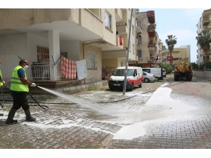 Erdemli’de Ekipler Dezenfekte Çalışmalarına Hız Kesmeden Devam Ediyor