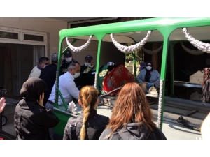 Nur Yerlitaş’ın Cenazesi Helallik Alınmak Üzere Evine Getirildi