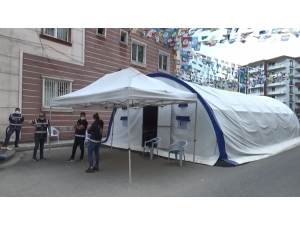 Hdp Önündeki Ailelerin Evlat Nöbeti 239’uncu Günde