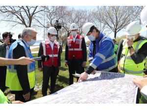 Ekrem İmamoğlu Ve Gökhan Yüksel, Kartal’da Altyapı Çalışmalarını Yerinde İnceledi