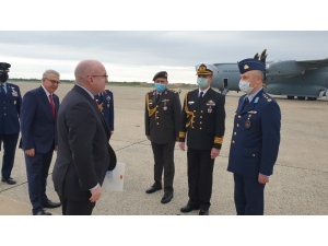 Msb: “Cumhurbaşkanı Erdoğan’ın Abd Başkanı Trump’a Yazdığı Mektup İletilmek Üzere Büyükelçi Serdar Kılıç’a Teslim Edildi”