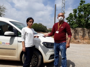 Ptt Görevlileri Maske Dağıtmaya Devam Ediyor