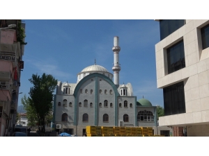 Lodosta Uçunca, Minare Külahsız Kaldı