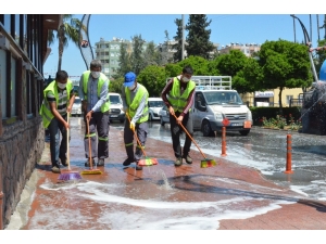 Tarsus’ta İlaçlama Ve Dezenfekte Çalışması