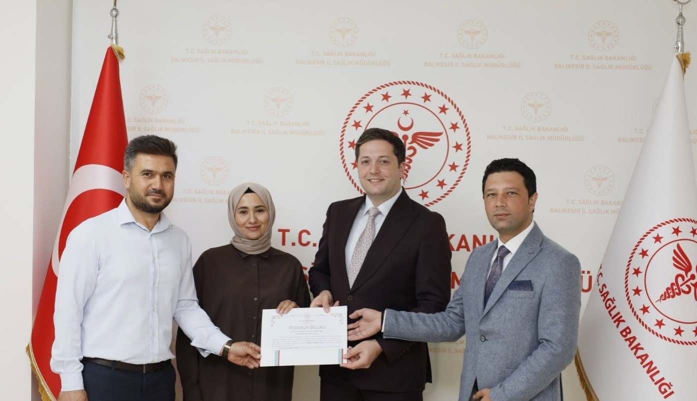 sindirgi-ketem-calisanlarina-basarili-kanser-taramalari-nedeniyle-tesekkur-belgesi