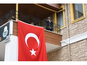 Huzurevinde Sosyal Mesafeli Eğlence