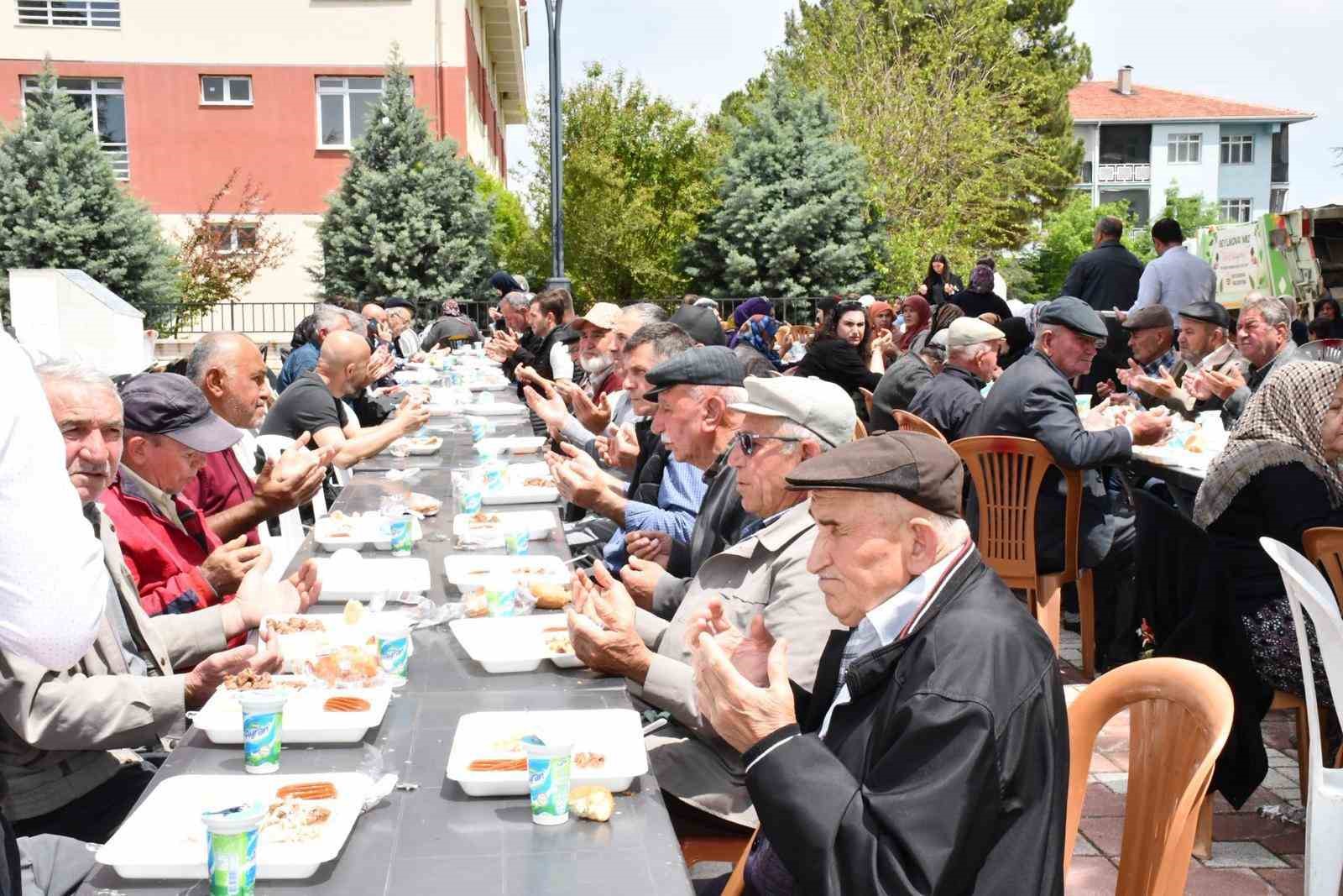 beylikova-da-yagmur-ve-sukur-duasi-yapildi