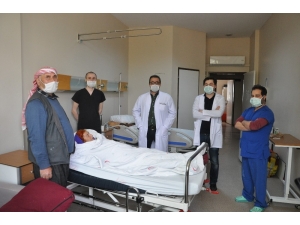 Şırnak’ta 68 Yaşındaki Hasta Kapalı Ameliyatla Sağlığına Kavuştu